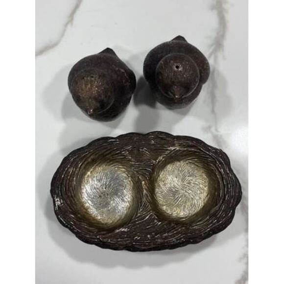 1960s Silver Plated Birds in a Nest Salt & Pepper Shakers - Picture 10 of 11